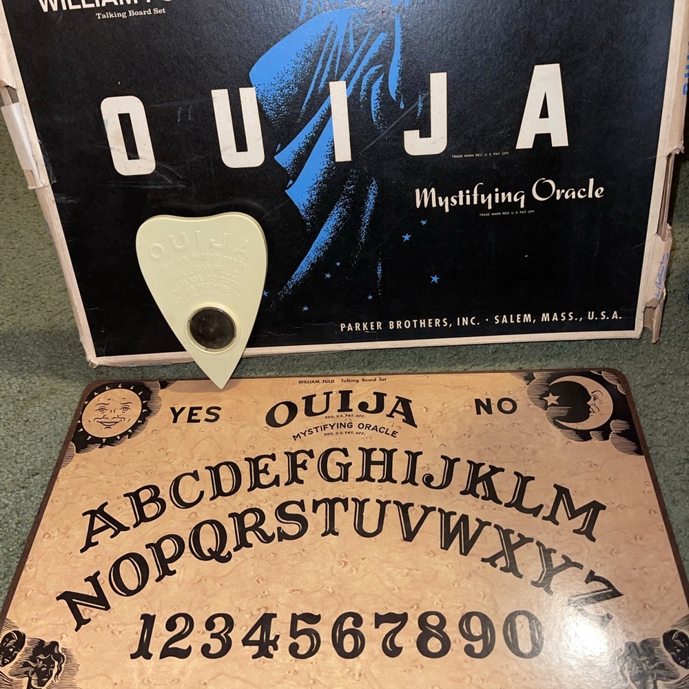 Ouija vintage board